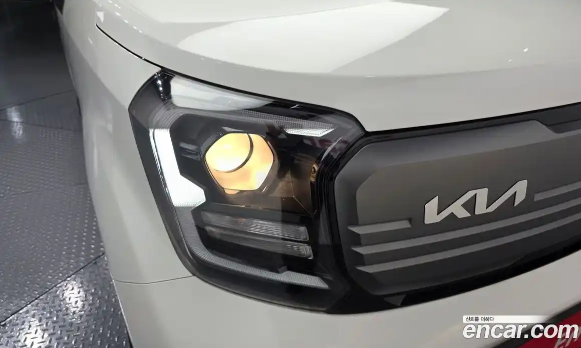 Kia Ray 2023 1.0 гидро в Москве № 1831403, фото 8