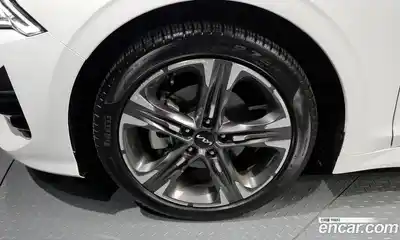 Kia K5 2023 2.0 гидро в Москве № 1831513, миниатюра 5