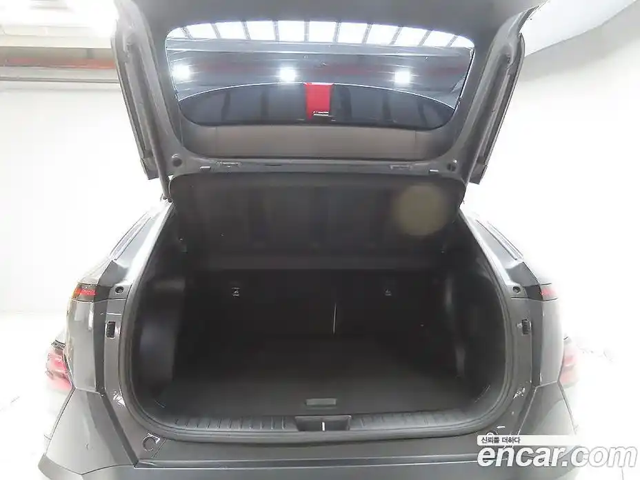 Hyundai Kona 2025 1.6 гидро в Москве № 1903434, фото 9