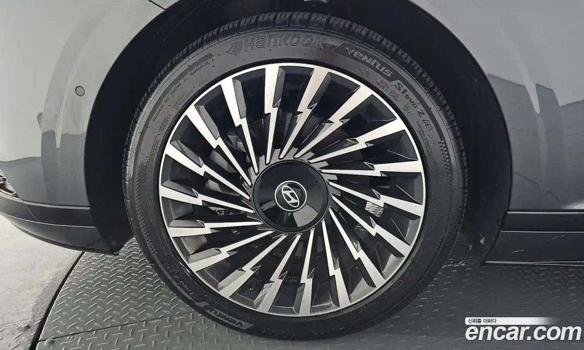 Hyundai Grandeur 2023 2.5 гидро в Москве № 1903869, фото 4