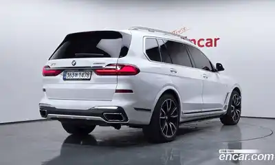 BMW X7 2022 3.0 гидро в Москве № 1903896, миниатюра 2