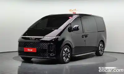Hyundai Staria, 2022