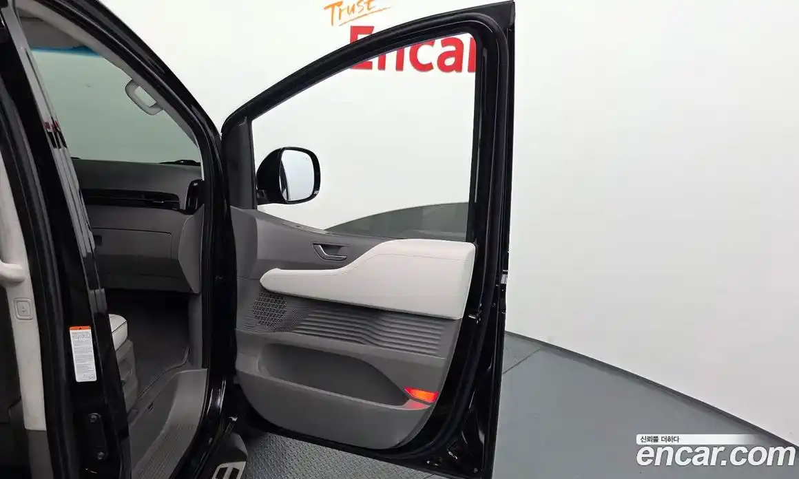 Hyundai Staria 2022 3.5 гидро в Москве № 1903904, фото 15