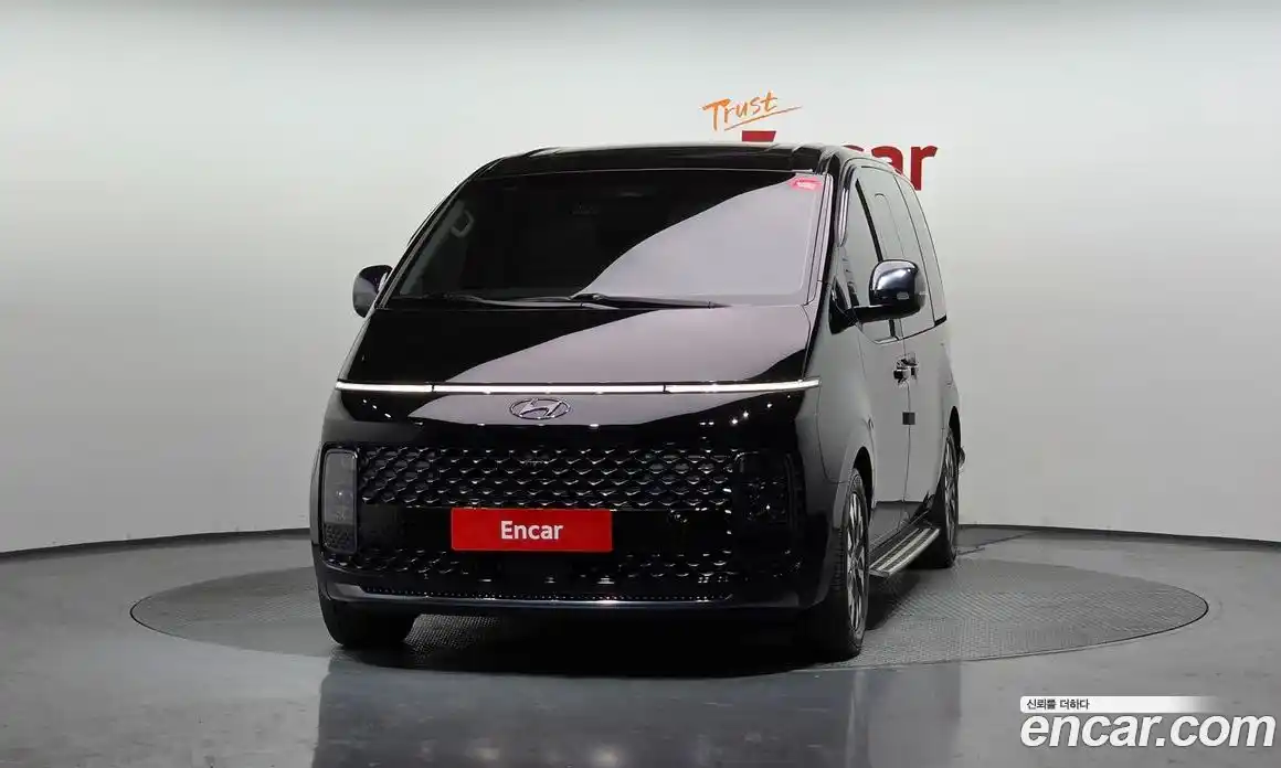 Hyundai Staria 2022 3.5 гидро в Москве № 1903904, фото 3