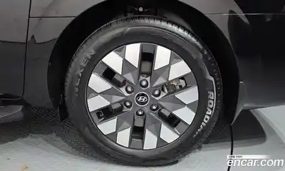Hyundai Staria 2022 3.5 гидро в Москве № 1903904, миниатюра 7