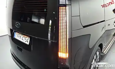 Hyundai Staria 2022 3.5 гидро в Москве № 1903904, миниатюра 9