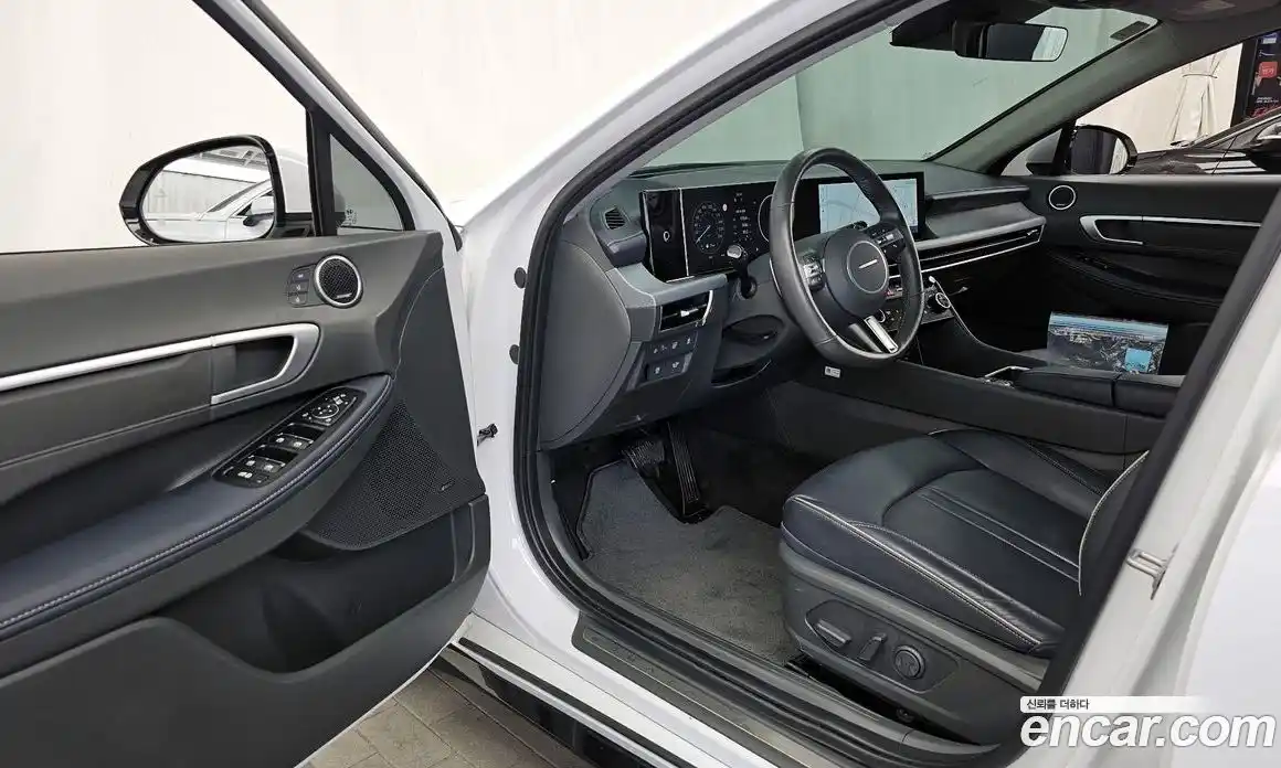 Hyundai Sonata 2024 2.0 гидро в Москве № 1903926, фото 13