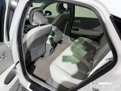 Hyundai Ioniq 6 2022 0.1 гидро в Москве № 1903947, миниатюра 6