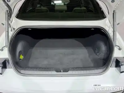 Hyundai Ioniq 6 2022 0.1 гидро в Москве № 1903947, миниатюра 10