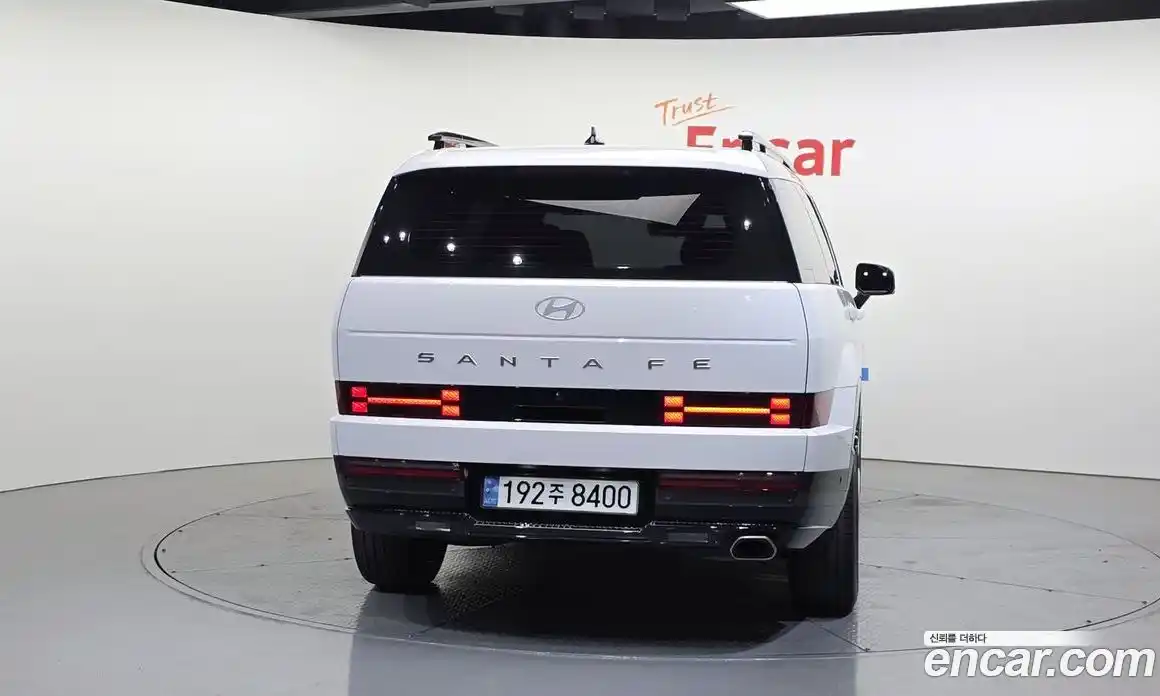 Hyundai Santa Fe 2023 2.5 гидро в Москве № 1903956, фото 4
