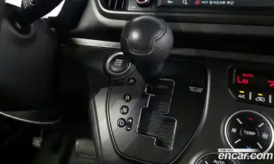 Kia Ray 2023 1.0 гидро в Москве № 1904391, миниатюра 12