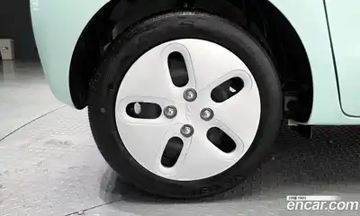 Kia Ray 2023 1.0 гидро в Москве № 1904391, миниатюра 5