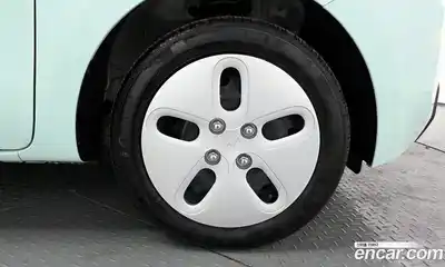 Kia Ray 2023 1.0 гидро в Москве № 1904391, миниатюра 7