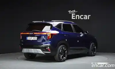 Kia Seltos 2022 2.0 гидро в Москве № 1904500, миниатюра 2