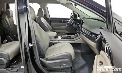 Kia Canival 2024 2.2 гидро в Москве № 1904527, миниатюра 11