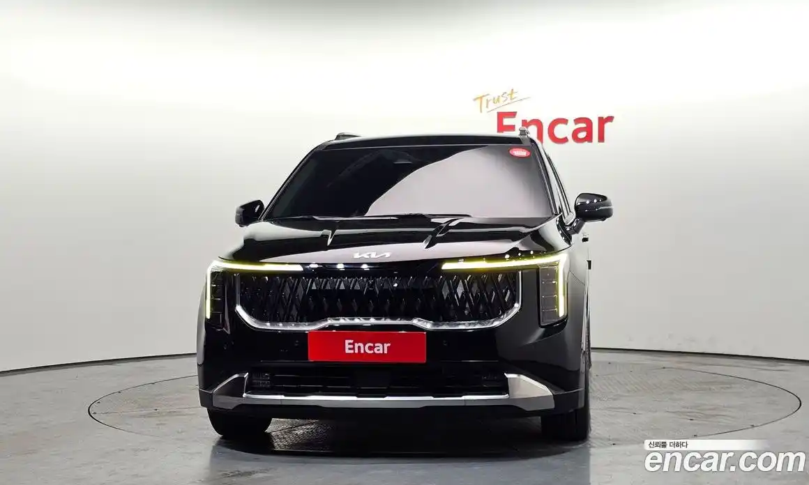 Kia Canival 2024 2.2 гидро в Москве № 1904527, фото 3