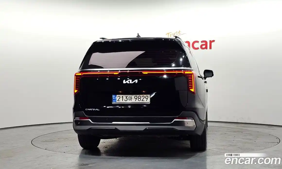 Kia Canival 2024 2.2 гидро в Москве № 1904527, фото 4