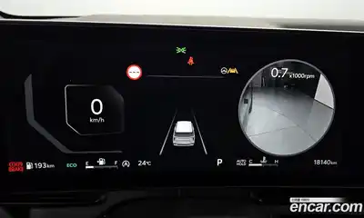 Kia Canival 2024 2.2 гидро в Москве № 1904527, миниатюра 8
