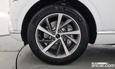 Genesis GV80 2025 2.5 гидро в Москве № 1905250, миниатюра 4