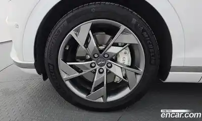 Genesis GV70 2023 0.1 гидро в Москве № 1905322, миниатюра 5
