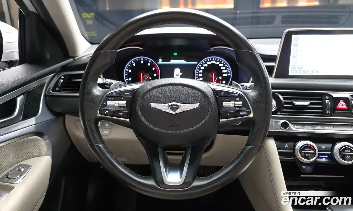 Genesis G70 2018 2.0 гидро в Москве № 1905347, фото 13