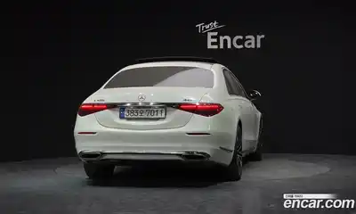Mercedes-Benz S-Class 2023 3.0 гидро в Москве № 1905688, миниатюра 4
