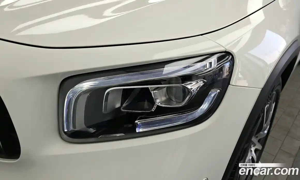 Mercedes-Benz GLB-Class 2023 2.0 гидро в Москве № 1905986, фото 8