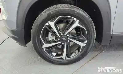 Chevrolet TrailBlazer 2024 1.3 гидро в Москве № 1906964, миниатюра 5