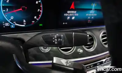 Mercedes-Benz E-Class 2022 2.0 гидро в Москве № 1906971, миниатюра 12