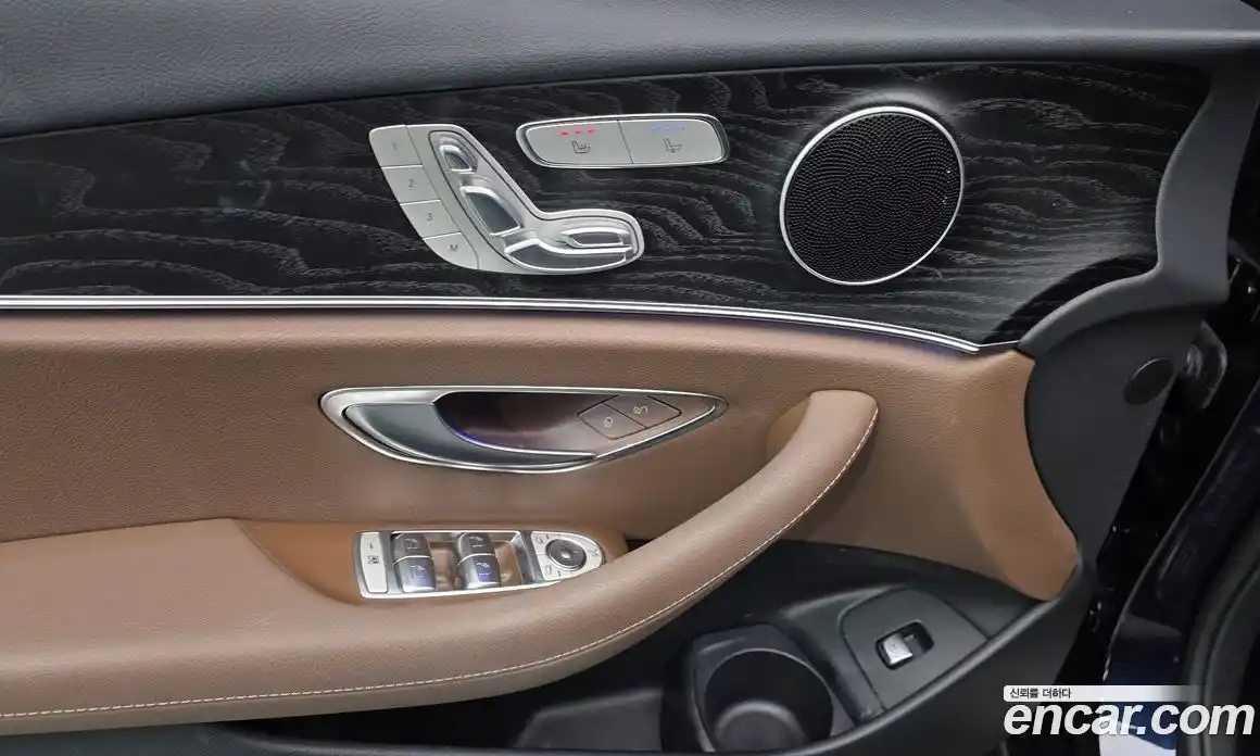Mercedes-Benz E-Class 2022 2.0 гидро в Москве № 1906971, фото 29