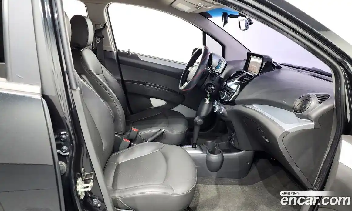 Chevrolet Spark 2013 1.0 гидро в Москве № 1906992, фото 16