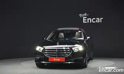 Mercedes-Benz E-Class 2024 2.0 гидро в Москве № 1907364, миниатюра 3