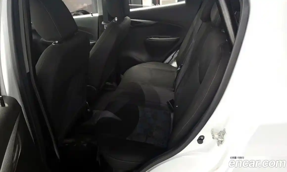 Chevrolet Spark 2016 1.0 механика в Москве, фото 12