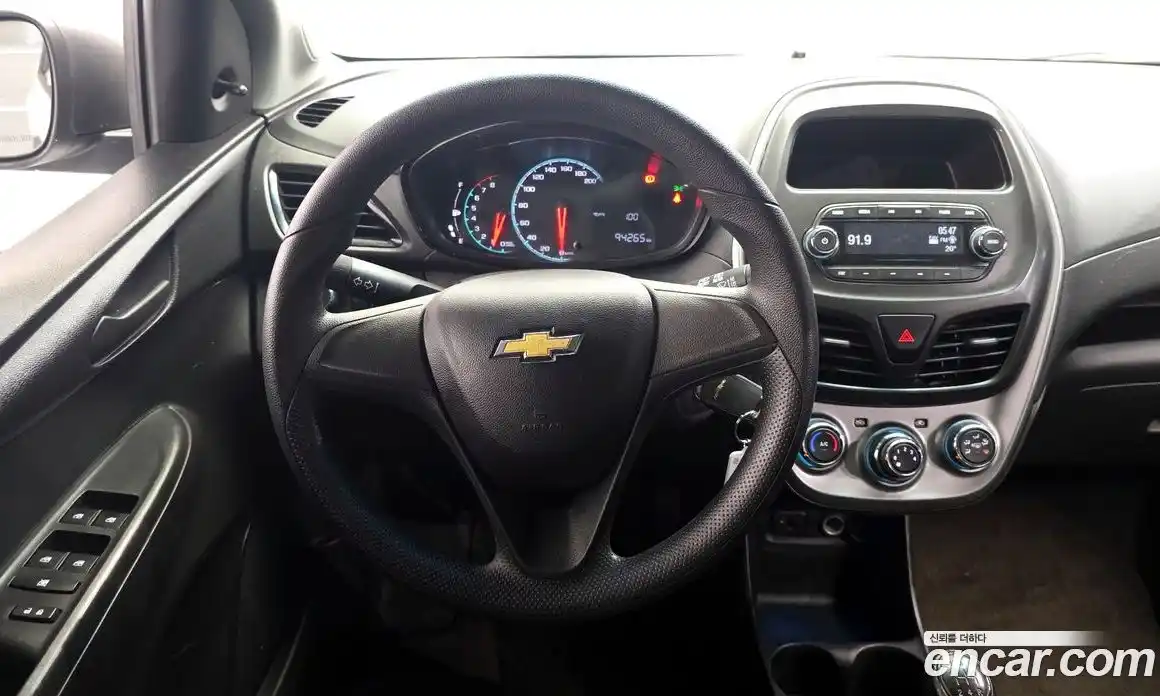 Chevrolet Spark 2016 1.0 механика в Москве, фото 13