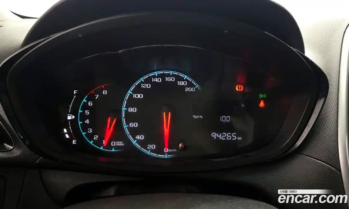 Chevrolet Spark 2016 1.0 механика в Москве, фото 8