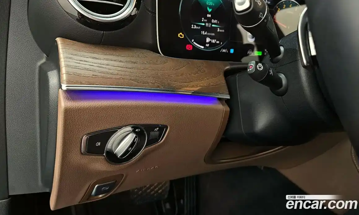 Mercedes-Benz E-Class 2023 2.0 гидро в Москве № 1909146, фото 21