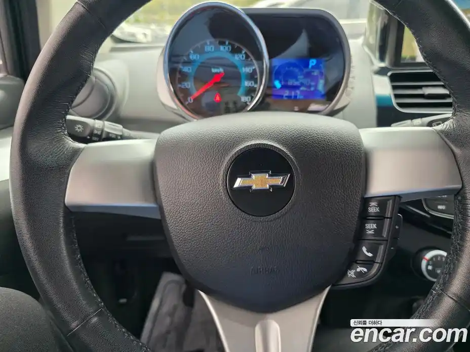 Chevrolet Spark 2014 1.0 гидро в Москве № 1909358, фото 9