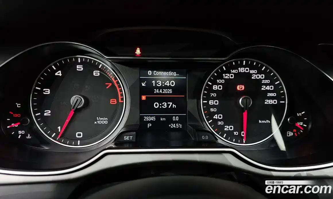 Audi A4 2015 2.0 гидро в Москве № 1910575, фото 8