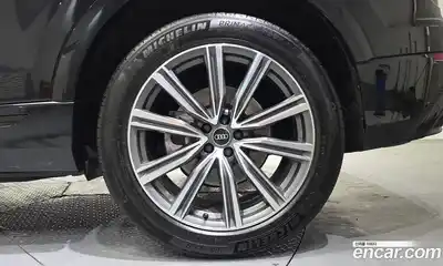 Audi Q8 2021 3.0 гидро в Москве № 1910875, миниатюра 7