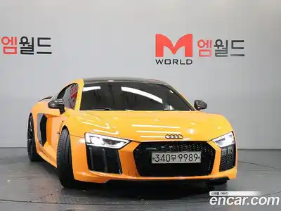 Audi R8 2017 5.2 гидро в Москве № 1912288, миниатюра 2