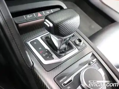 Audi R8 2017 5.2 гидро в Москве № 1912288, миниатюра 8
