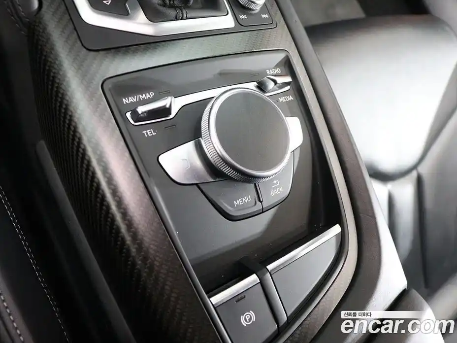 Audi R8 2017 5.2 гидро в Москве № 1912288, фото 9