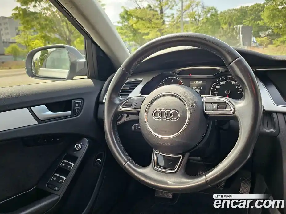 Audi A4 2015 2.0 гидро в Москве № 1912557, фото 18