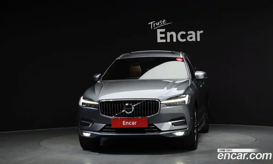 Volvo XC60 2021 2.0 гидро в Москве № 1912754, фото 3