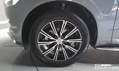 Volvo XC60 2021 2.0 гидро в Москве № 1912754, миниатюра 5