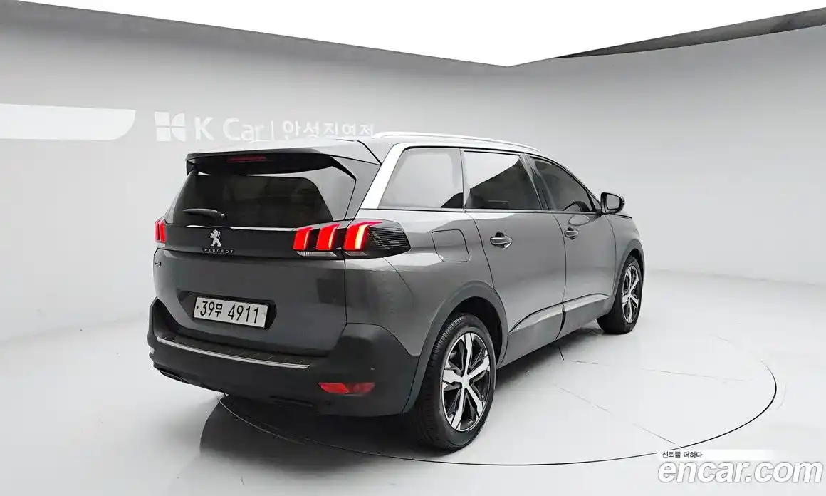 Peugeot 5008 2018 1.6 гидро в Москве, фото 6