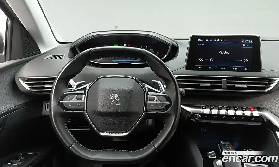 Peugeot 5008 2018 1.6 гидро в Москве, фото 8
