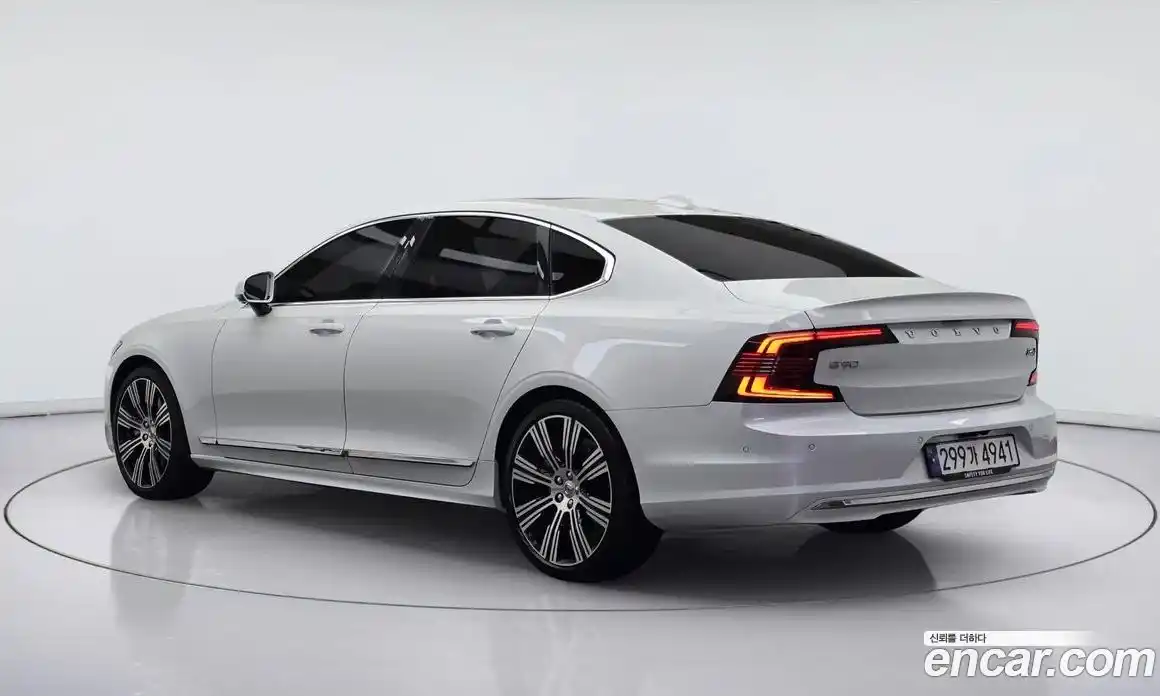Volvo S90 2024 2.0 гидро в Москве № 1913454, фото 4