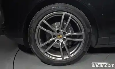Porsche Cayenne 2023 3.0 гидро в Москве № 1914014, миниатюра 5