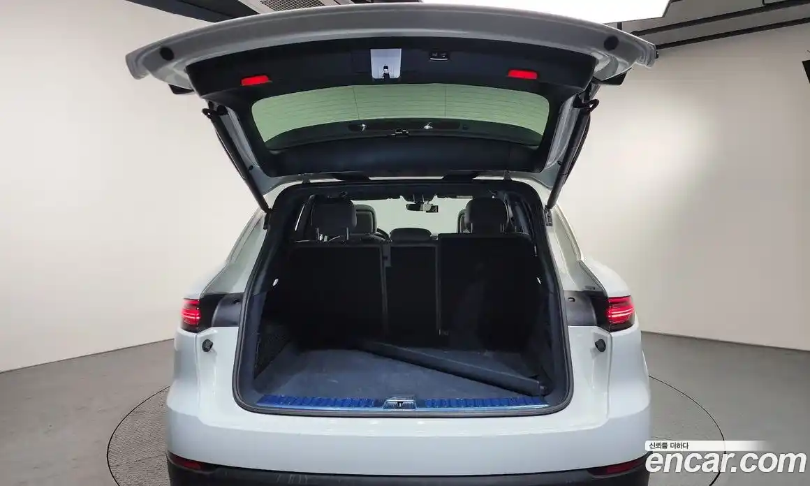 Porsche Cayenne 2020 3.0 гидро в Москве № 1914115, фото 25
